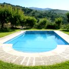 Casa rural con muebles jardín en Ávila