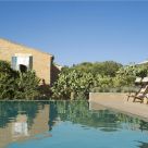 Rural hotel with swimming pool in Baleares